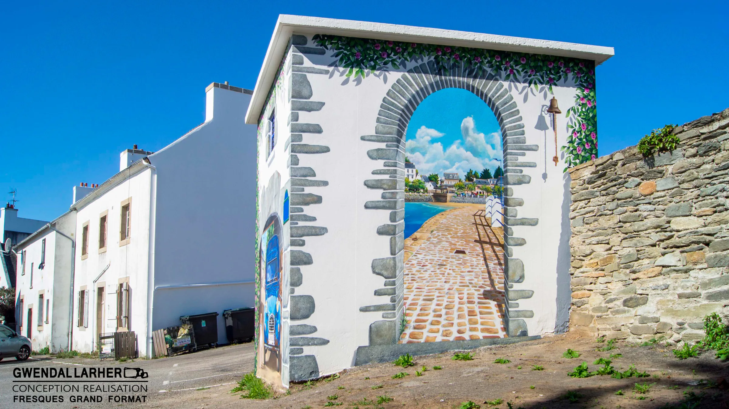 Fresque murale street art en trompe-l'œil, transformateur électrique du chemin de la Pointe à Locquirec